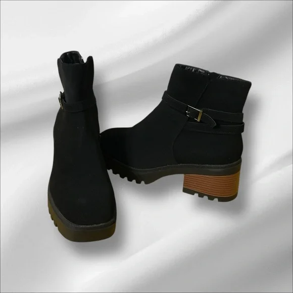 NWOB Bamboo “Affirm” Boots Sz 8.5 (2.5” Heel) - Picture 3 of 5